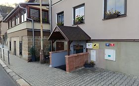 U Bocmana s výhledem na zámek a Labe